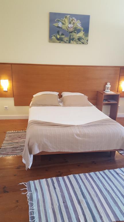 A Casa Do Lado Guest House Орта Екстериор снимка